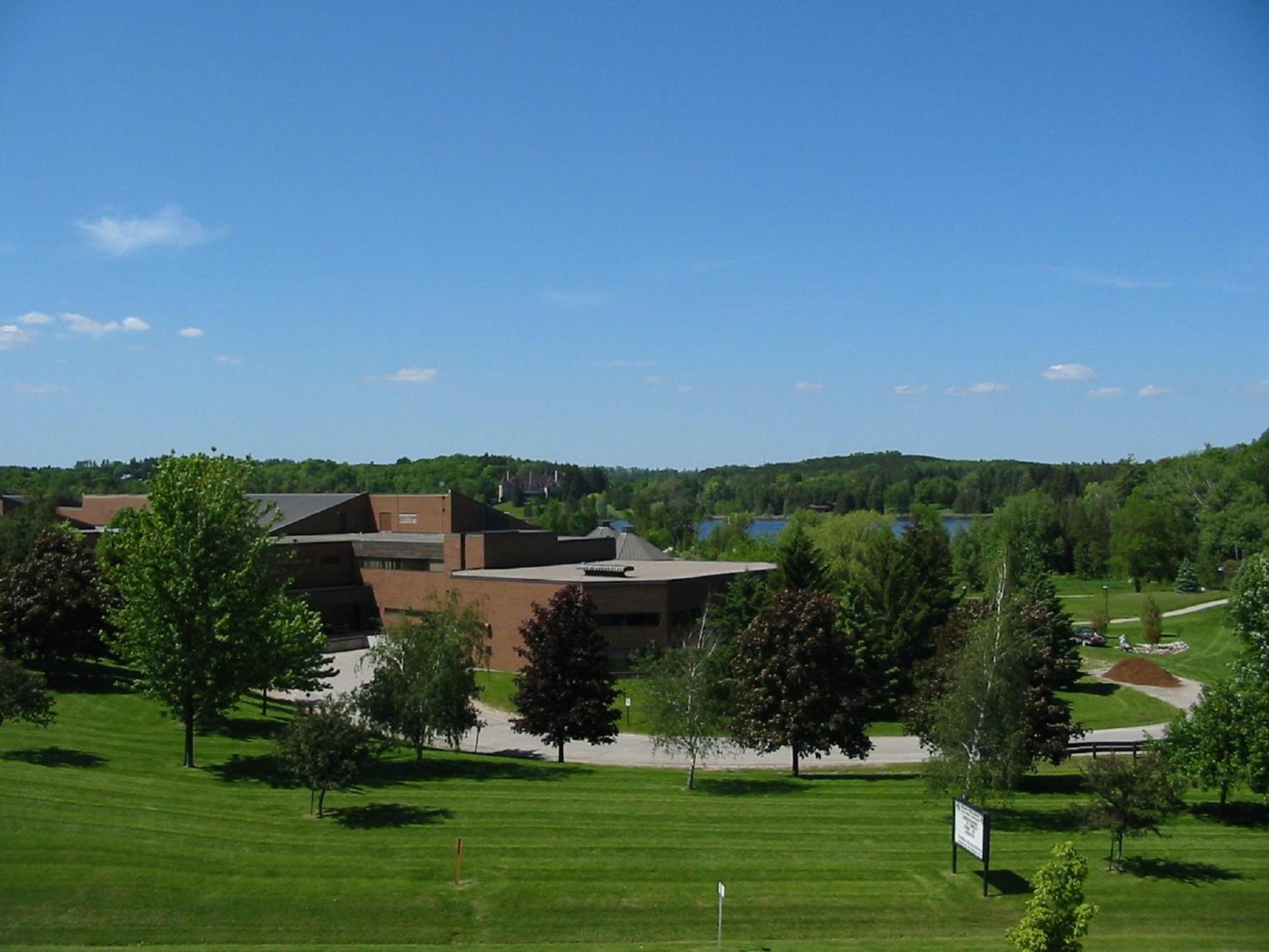 Residence & Conference Centre - King City Exterior photo